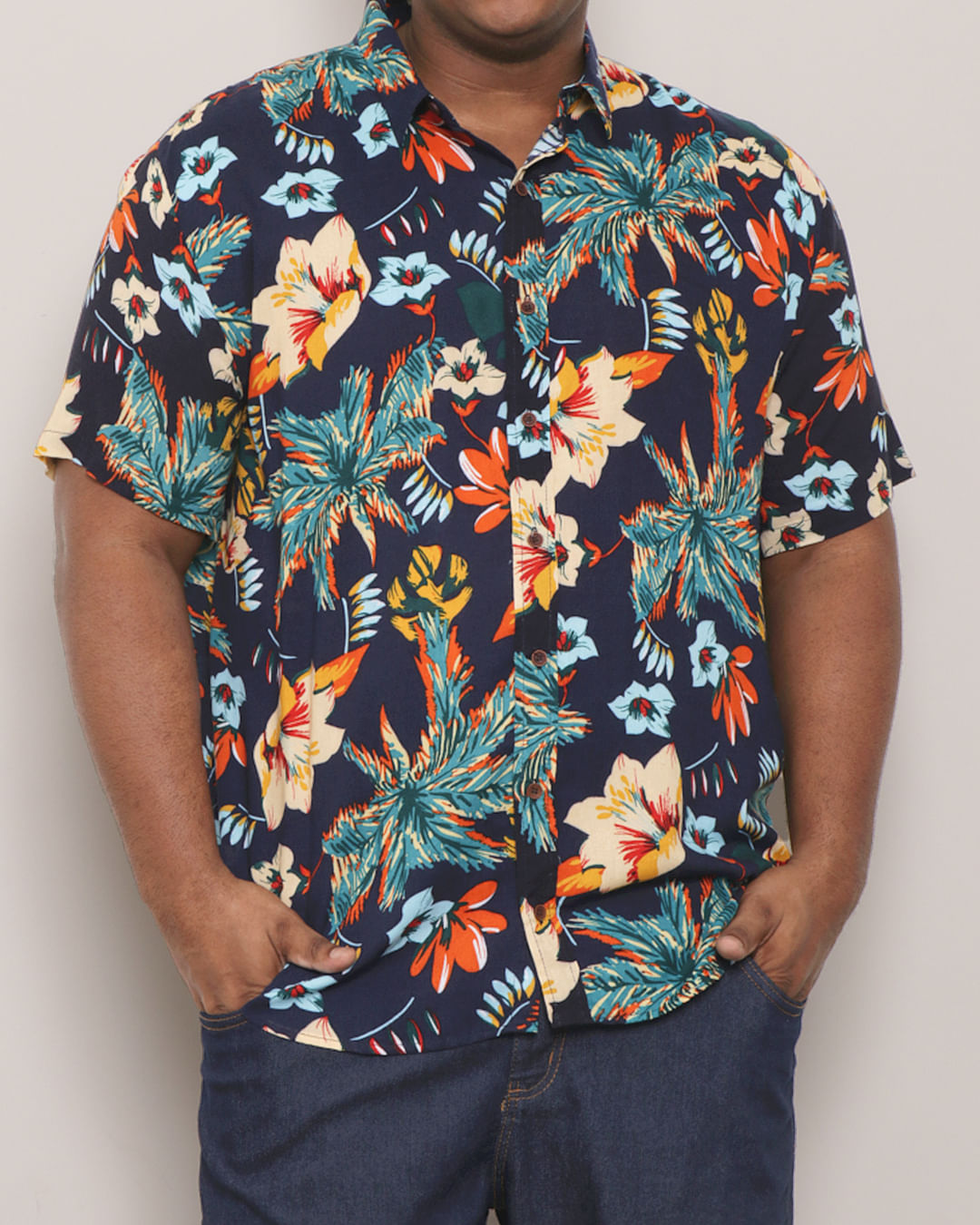 Camisa-214169-Mc-Floral-Plus---Preto-Floral