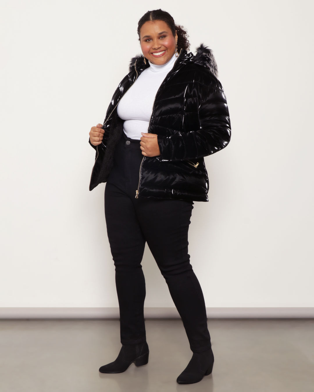 Jaqueta-Puffer-7w23l-316-Capuz-Pelo---Preto