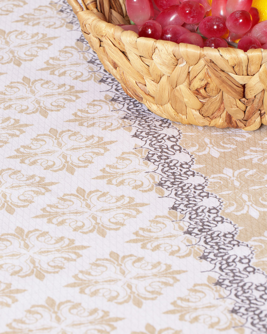 Toalha-Mesa-Quad33040-140x140---Branco-Outros