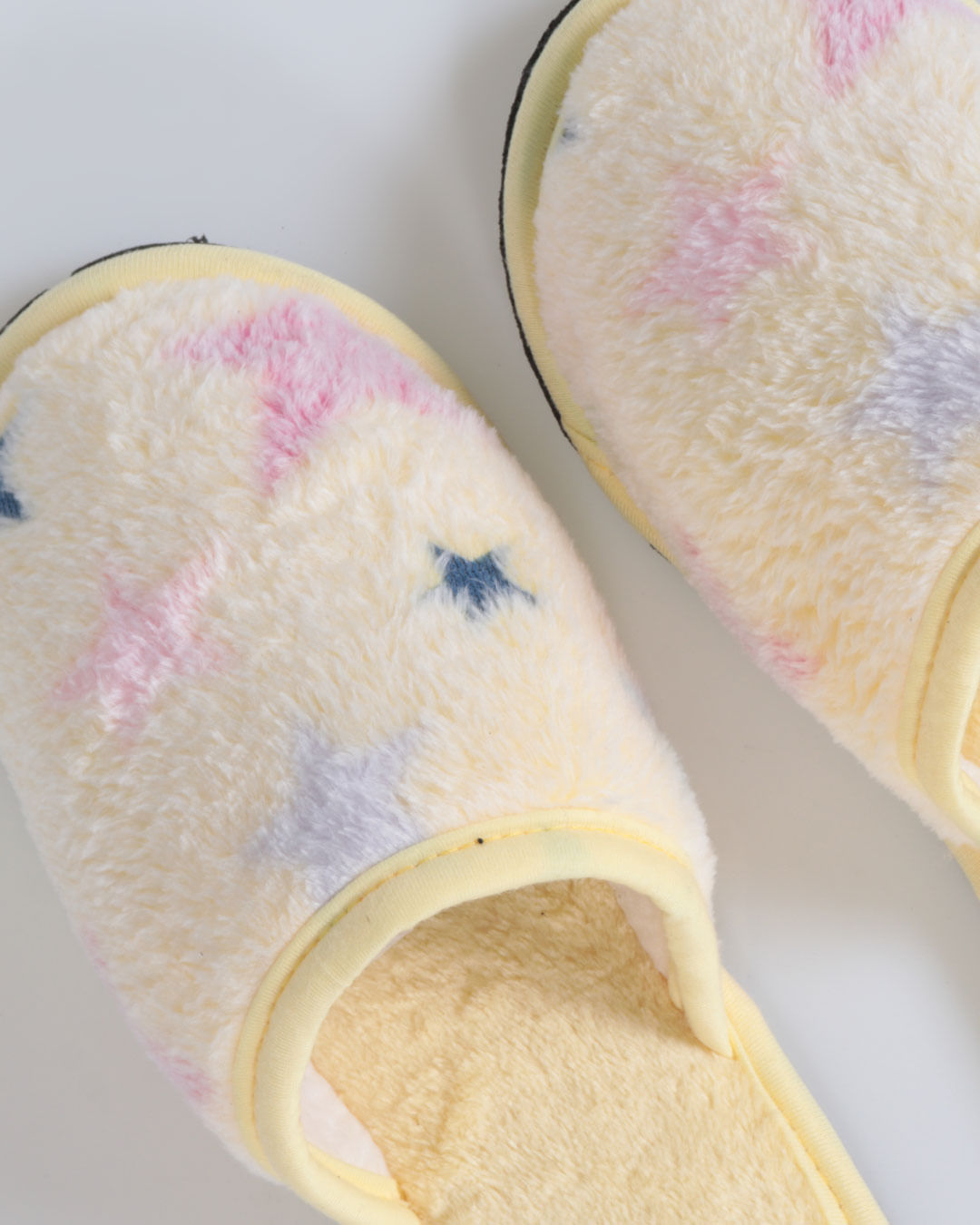 Pantufa-193-Estrela-Infa-2835---Amarelo-Claro