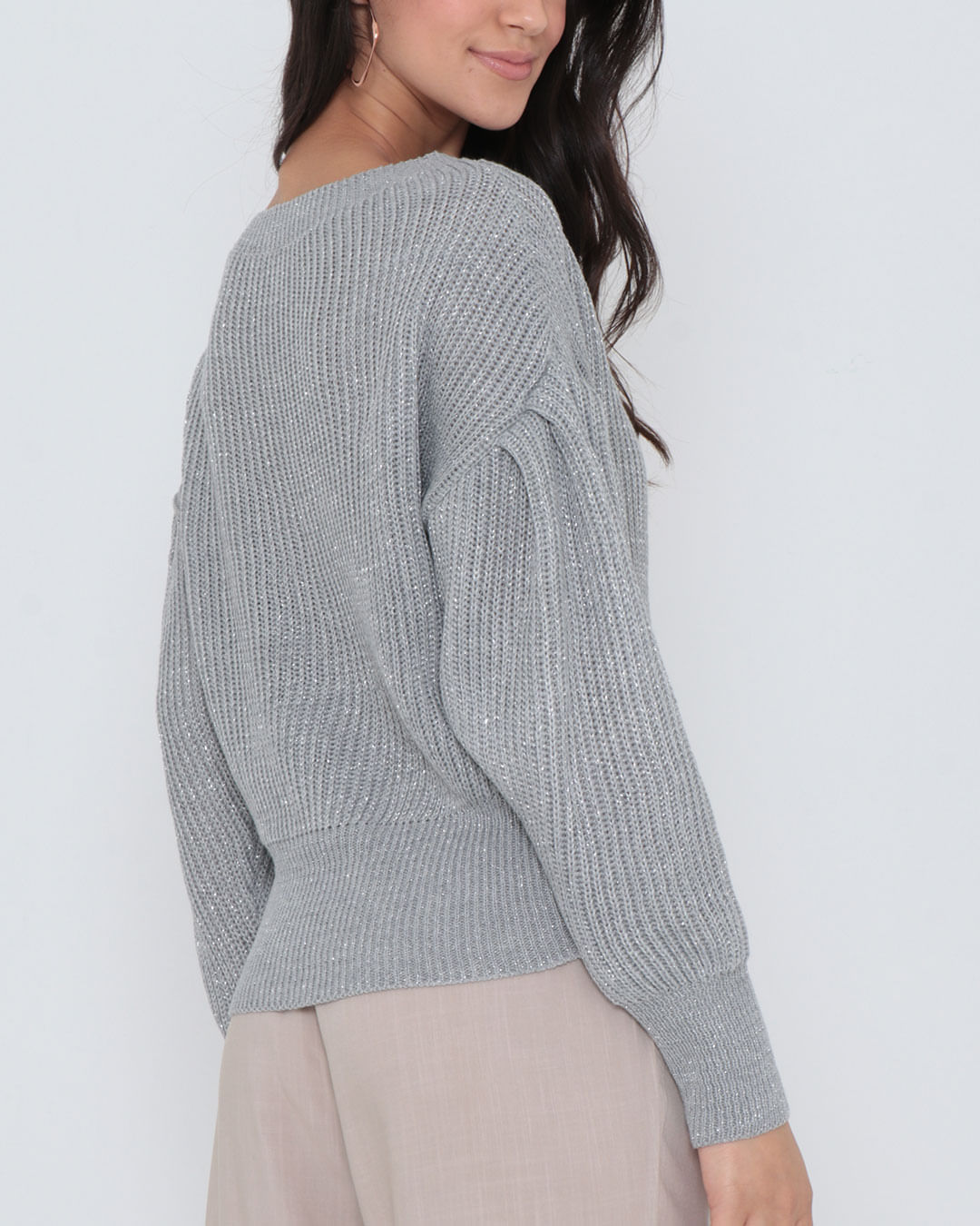 Blusa-14-Tricot-C-Fio-Lurex---Cinza-Claro