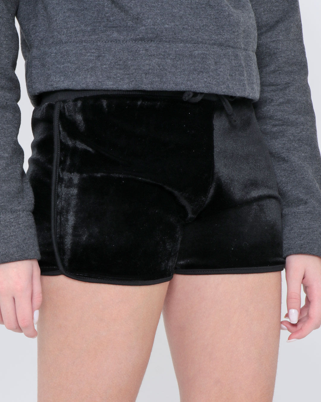 Shorts-20756-Veludo-Fem-1016---Preto