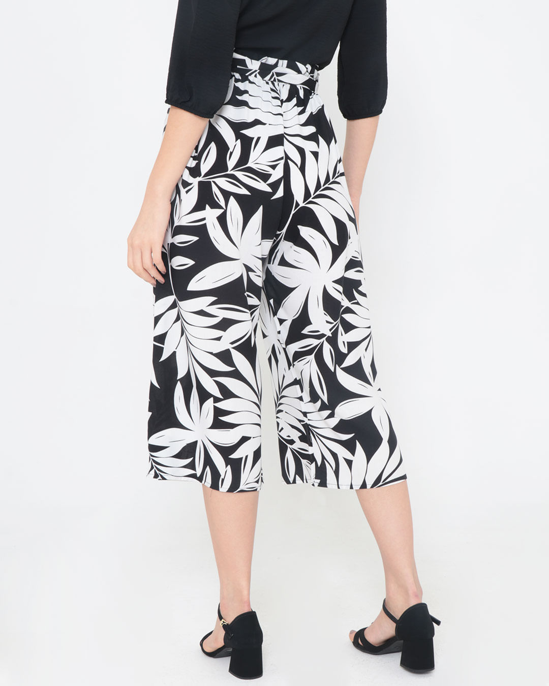 Calca-5603re-Viscose-Estampada---Branco-Floral