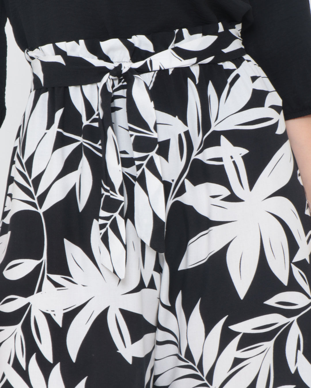 Calca-5603re-Viscose-Estampada---Branco-Floral