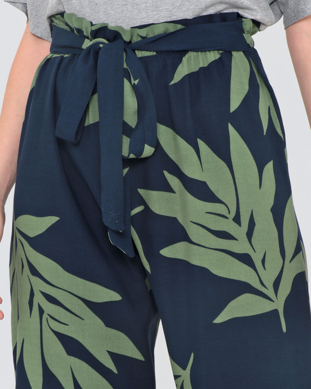 Calca-5603re-Viscose-Estampada---Marinho-Floral