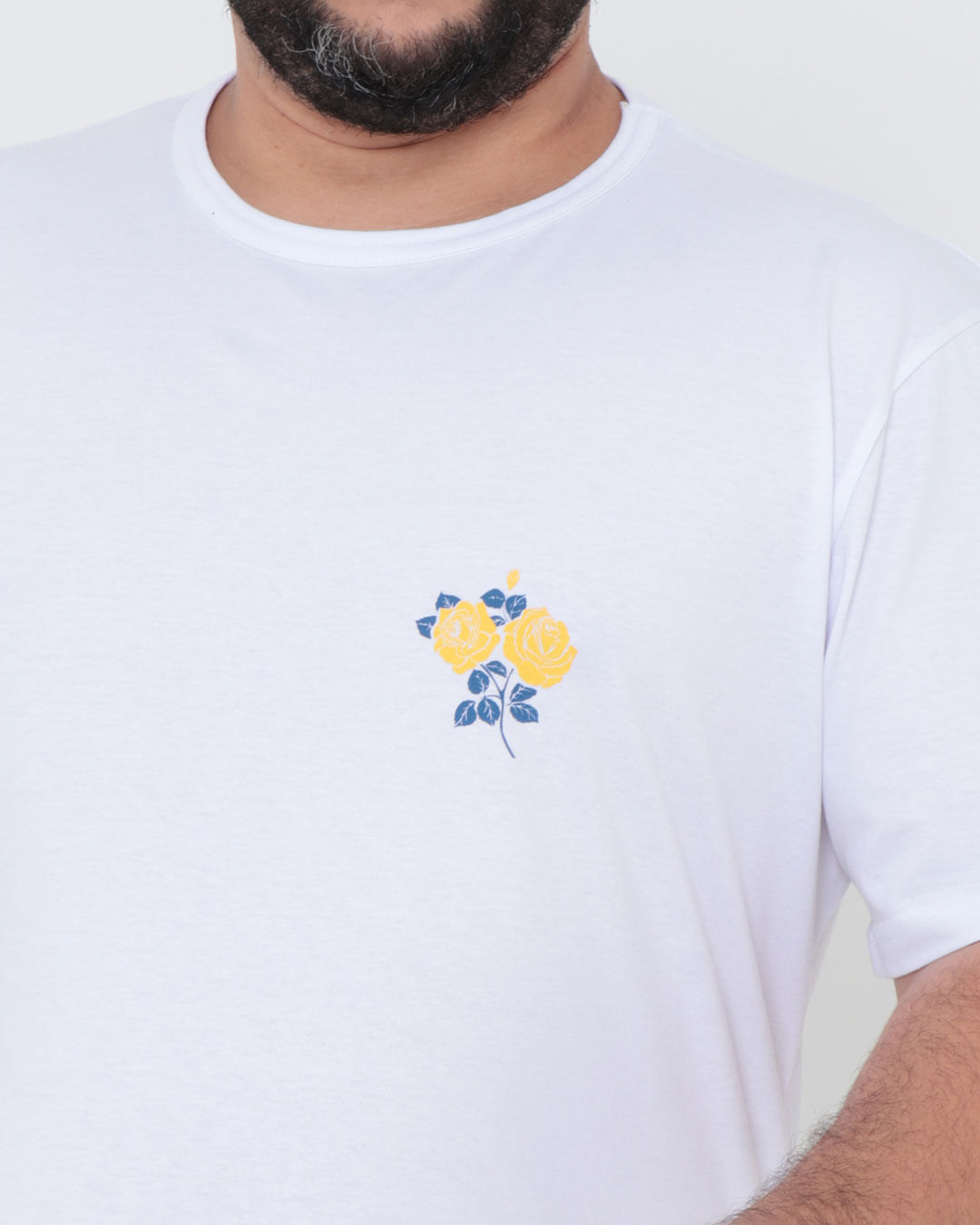 Camiseta-09782-Rosas-Estampada-Plus---Branco