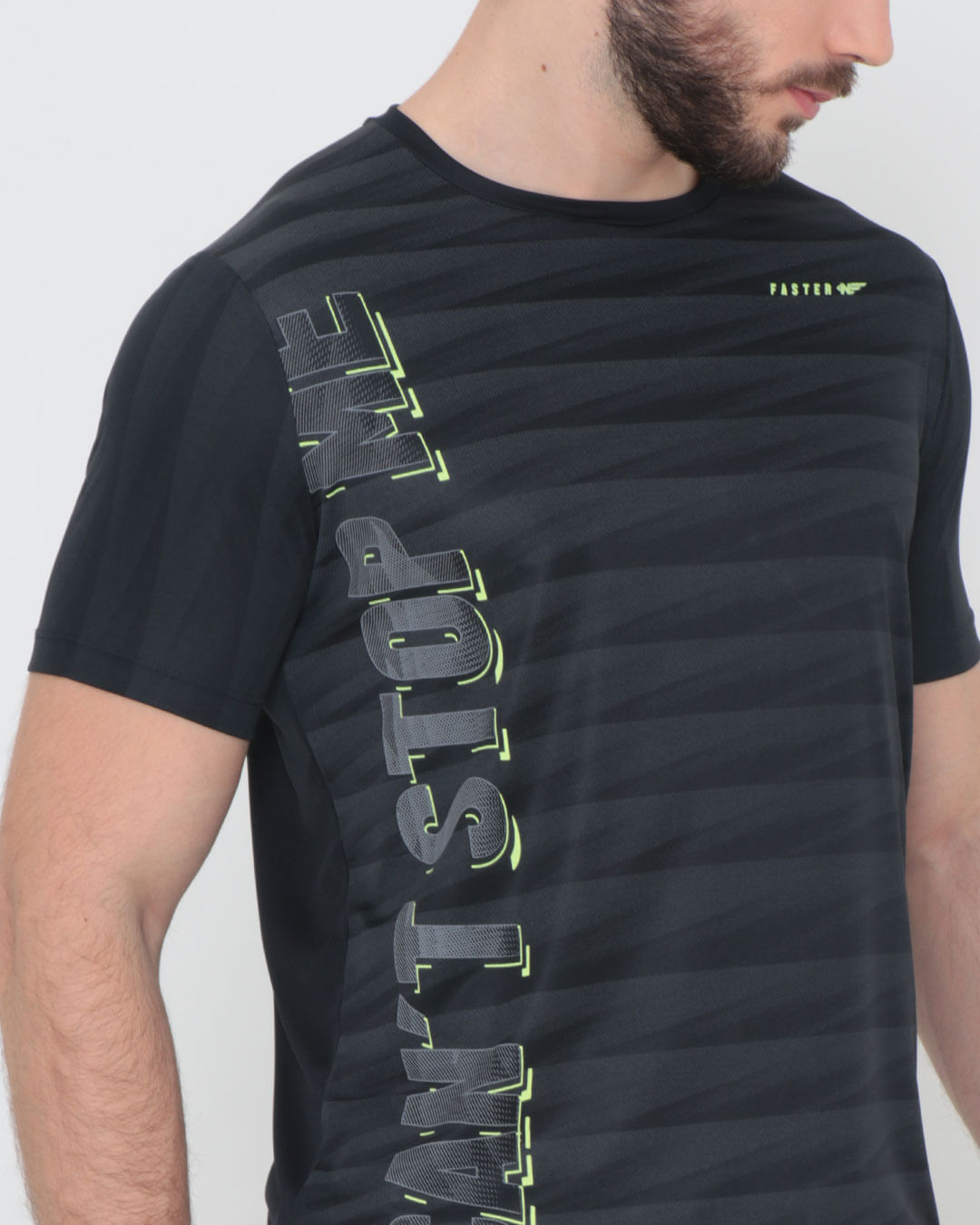 Camiseta-10140237-Estampada-Lat---Preto