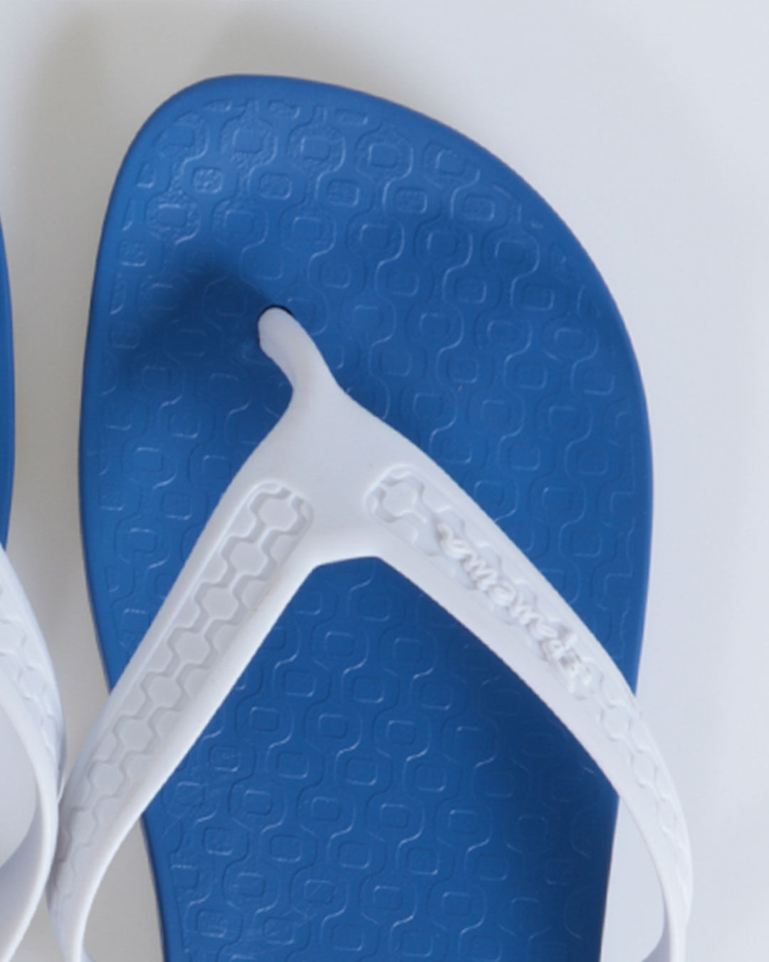 Chi-Mas-25122-21289-Azulbco-Surf---Azul-Medio