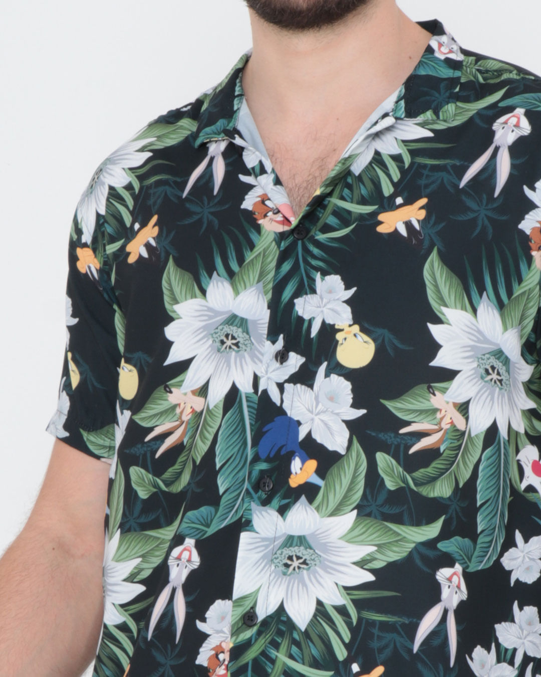Camisa-Looney-Tunes-Tt11982-P-Ao-Gg---Preto-Floral