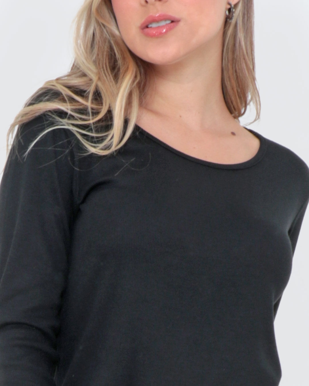 Blusa-03092-Canelada-Mullet---Preto