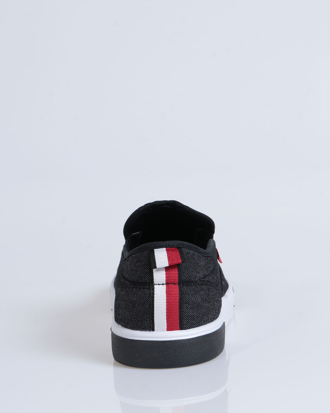 Slipon-Invictus-Preto-500---Preto