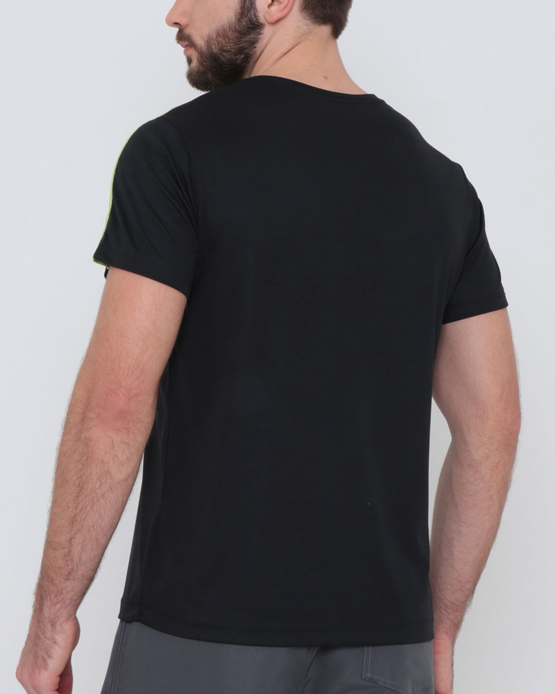 Camiseta-A11069-Estampada---Preto