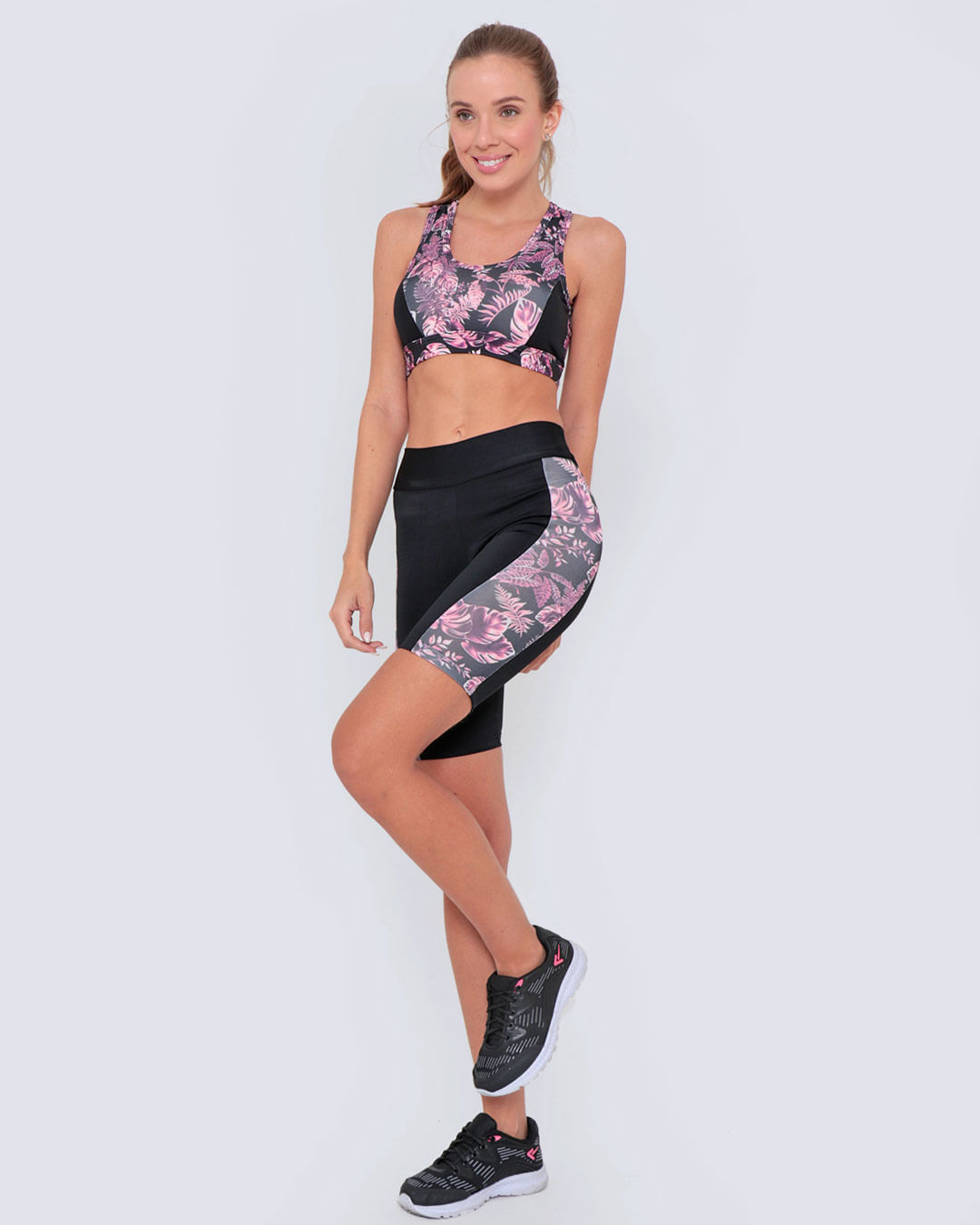 Ciclista-70096-Estampado---Preto-Floral