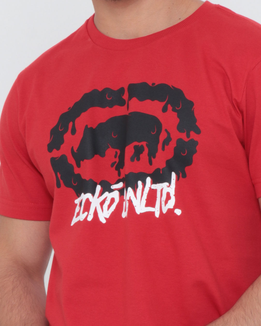 Camiseta-U132a--Ecko---Vermelho-Medio