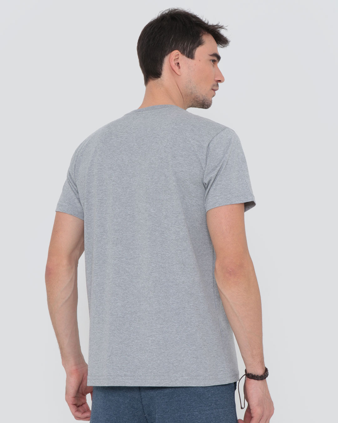 Camiseta-10160757-Gangster---Cinza-Claro