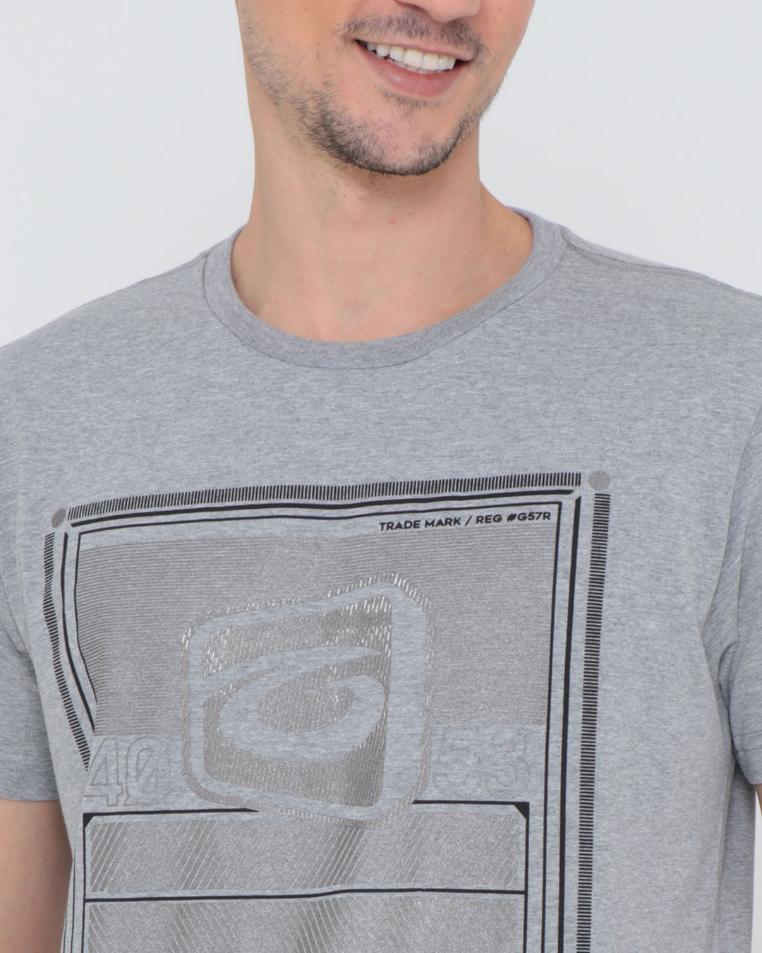 Camiseta-10160757-Gangster---Cinza-Claro