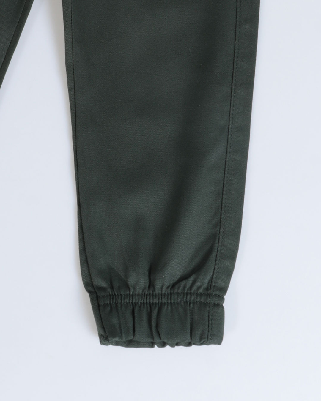 Calca-Jogger-48960-Ver-0103---Verde-Escuro