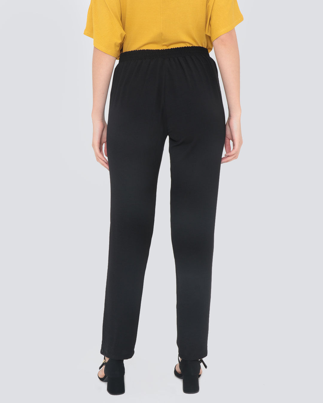 Calca-8006-2-C-Detalhe-Ziper---Preto
