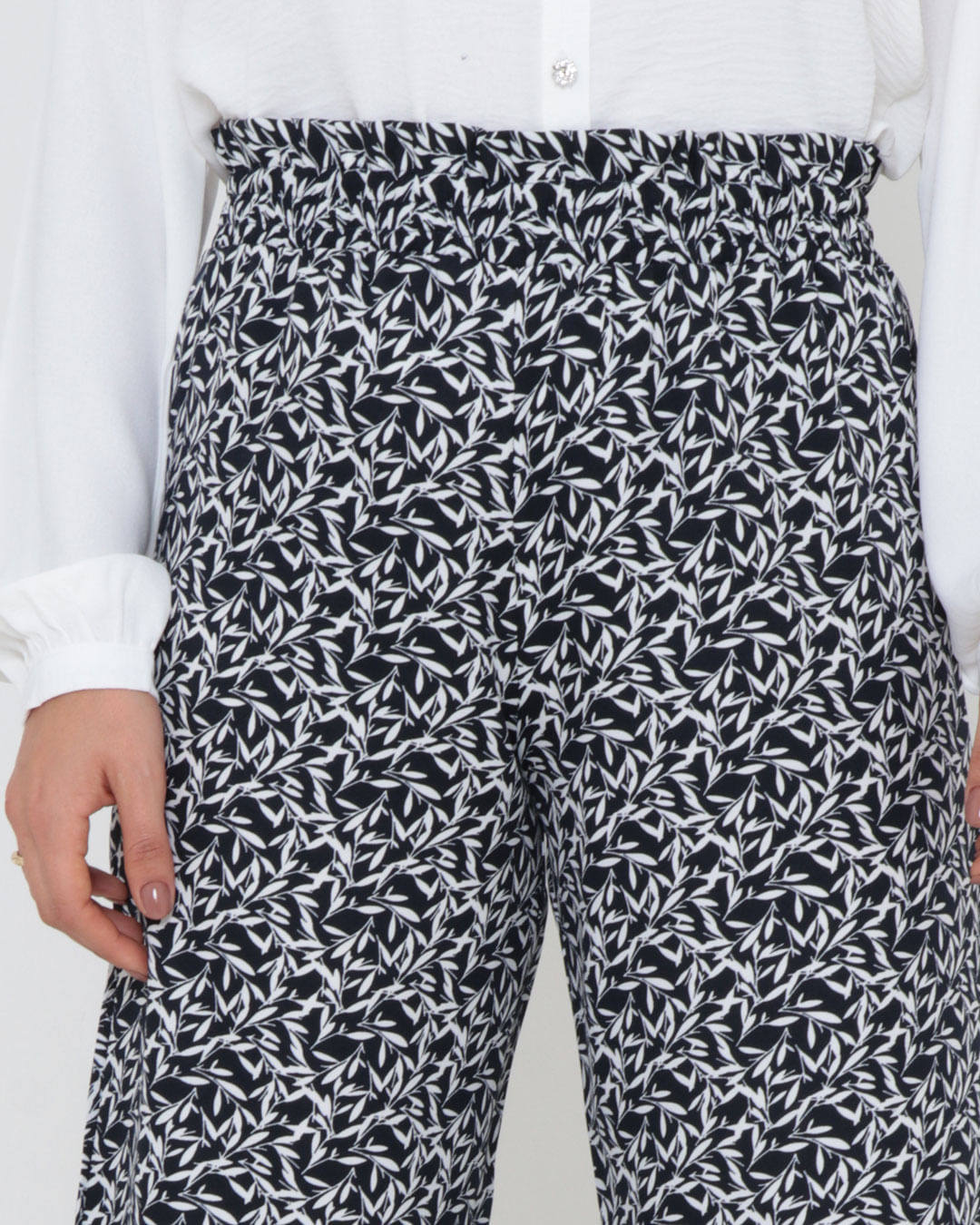 Calca-9422-Pantacour-Estampada---Marinho-Floral