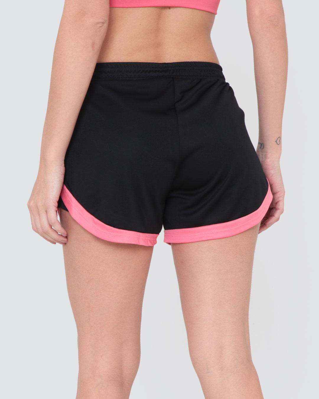 Short-H464-Recorte-Barra---Preto
