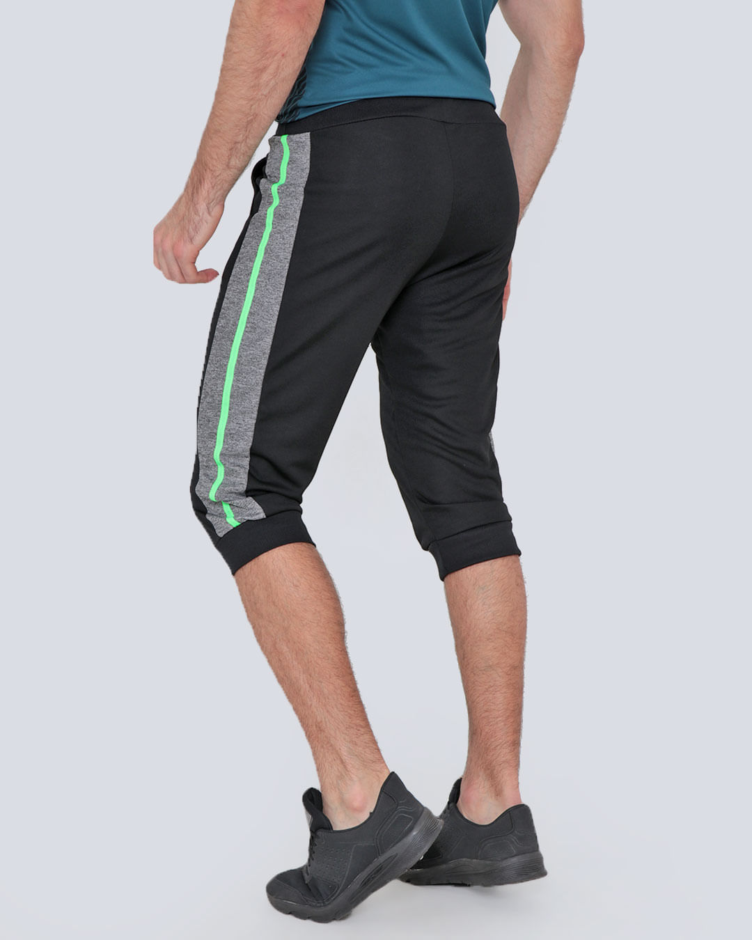 Capri-Jogger-370001-Recorte-Lateral---Preto
