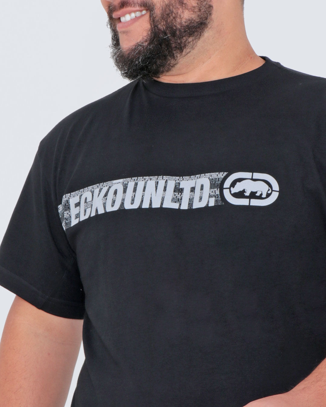 Camiseta-U054a-Est-Ecko-Plus---Preto