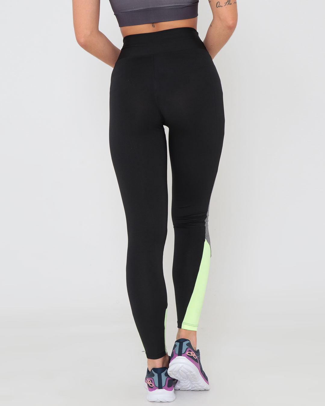 Legging-10155-Recorte-Lateralbarra---Preto-Outros