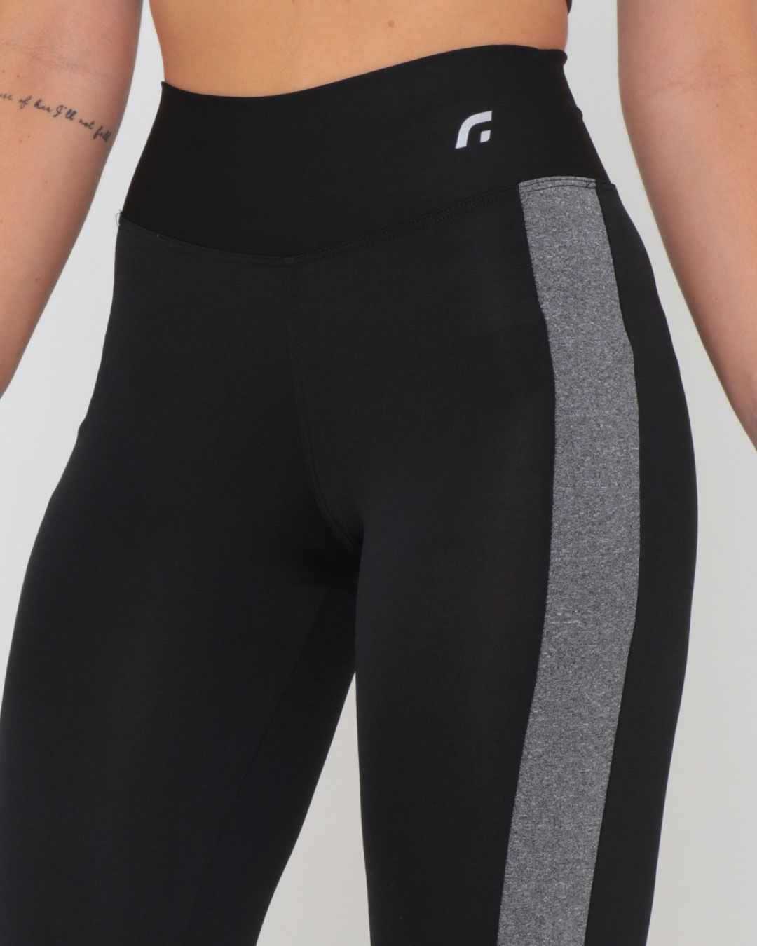 Legging-10155-Recorte-Lateralbarra---Preto-Outros