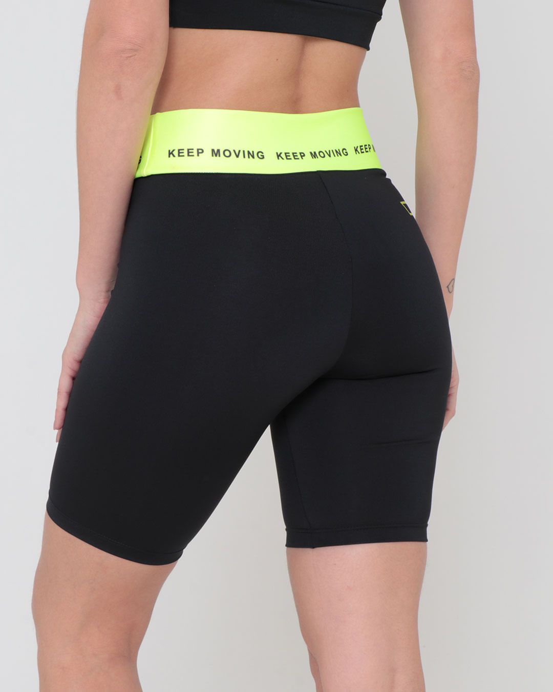 Short-Trf20026-Cos-Contrastantes---Preto