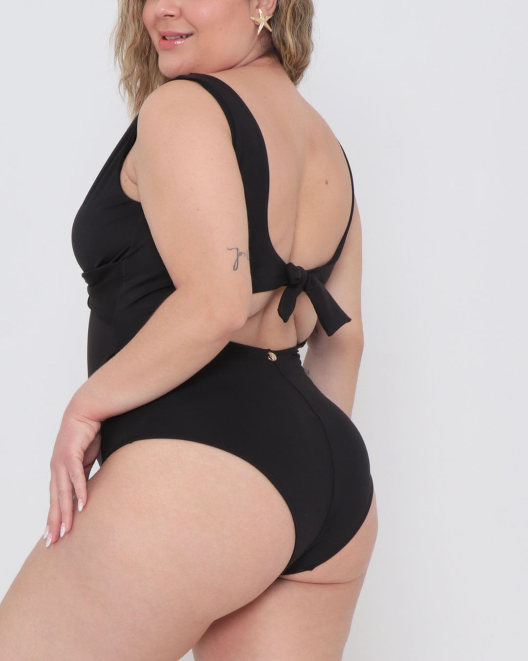 Maio-Tg-Liso-Bust-Transp-2030---Preto