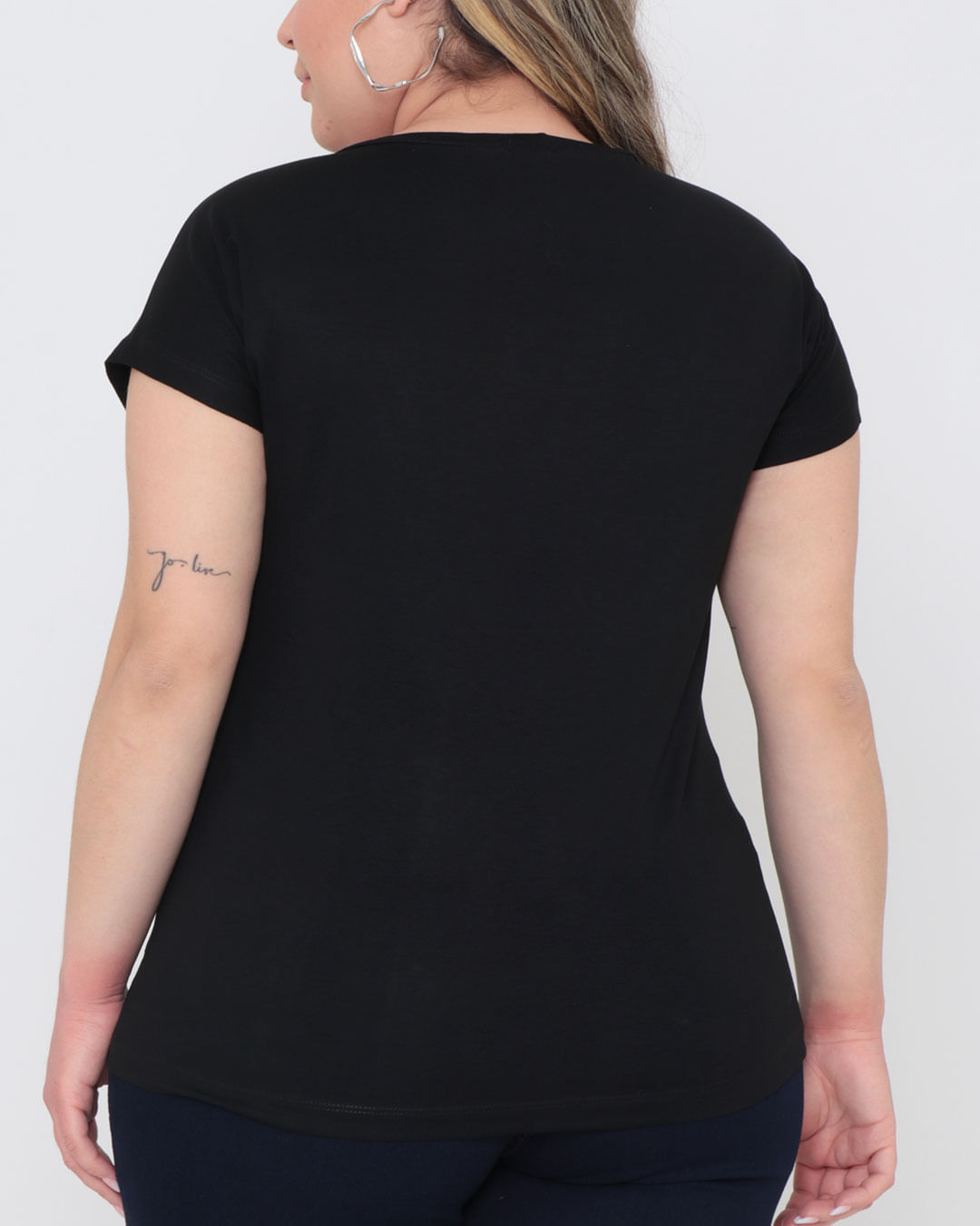 Blusa-2352-Com-Bordado-Perola-Decote---Preto