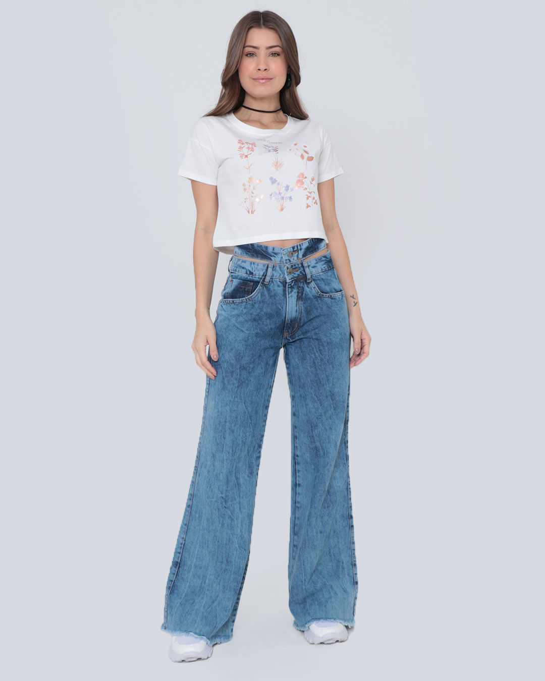 Cropped-Mc-Mm-Silk-Flowers-72312---Off-White