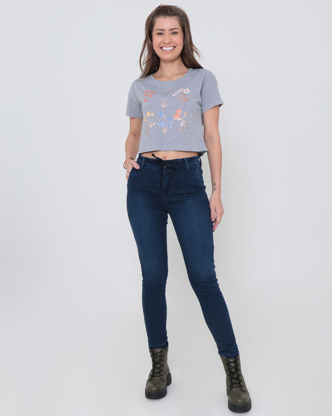 Cropped-Mc-Mm-Silk-Flowers-72312---Cinza-Claro