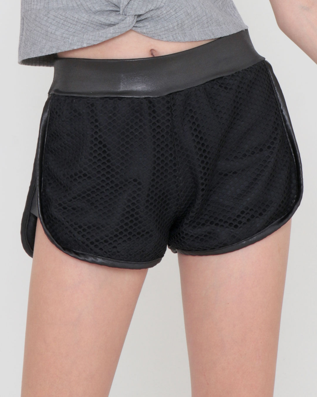 Shorts-21626-Tela-F-1016---Preto
