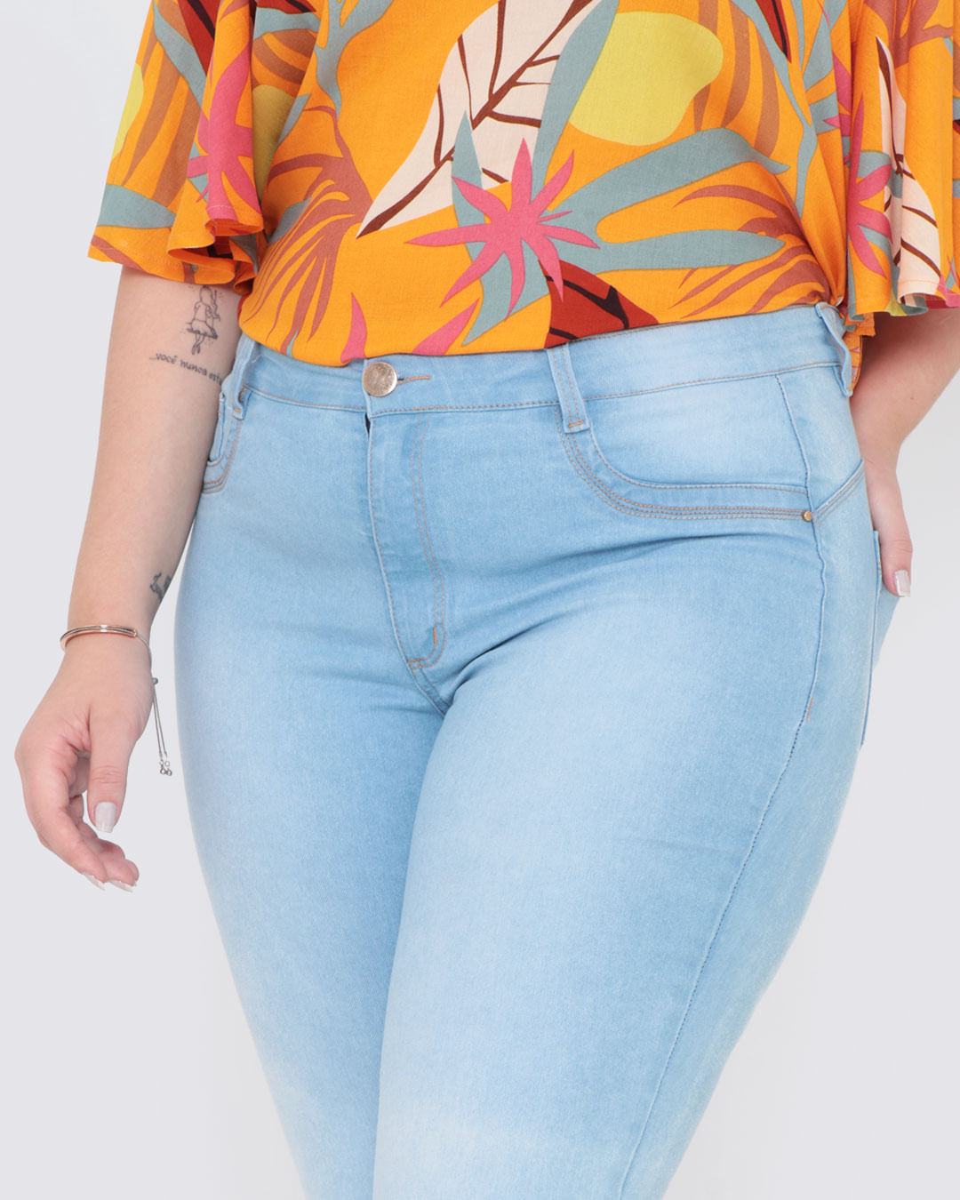 Calca-17605-Jeans-Barra-Dobtg---Blue-Jeans-Claro