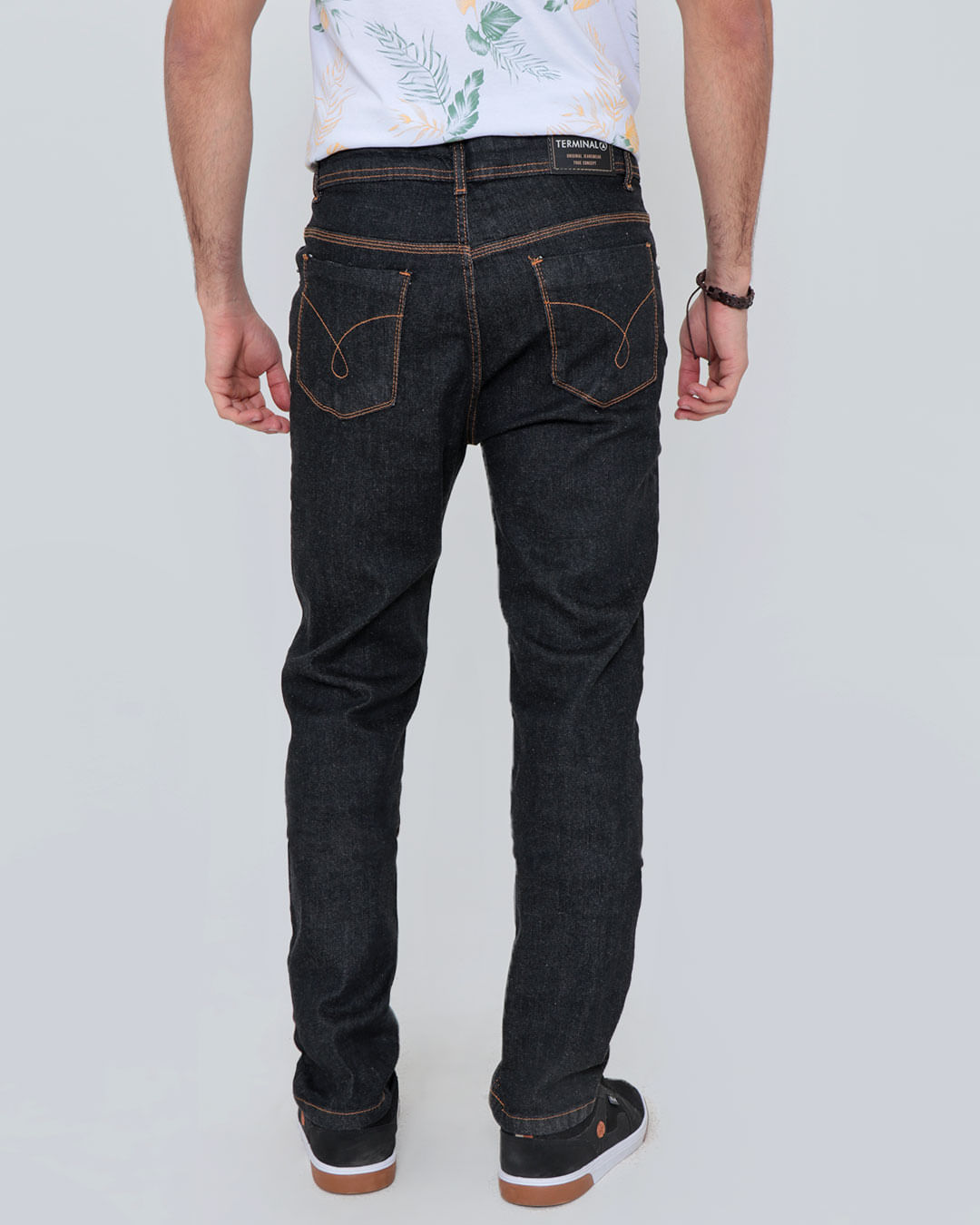 Calca-Jns-Ctp-Aze-Reta-Amass---185679---Black-Jeans-Claro