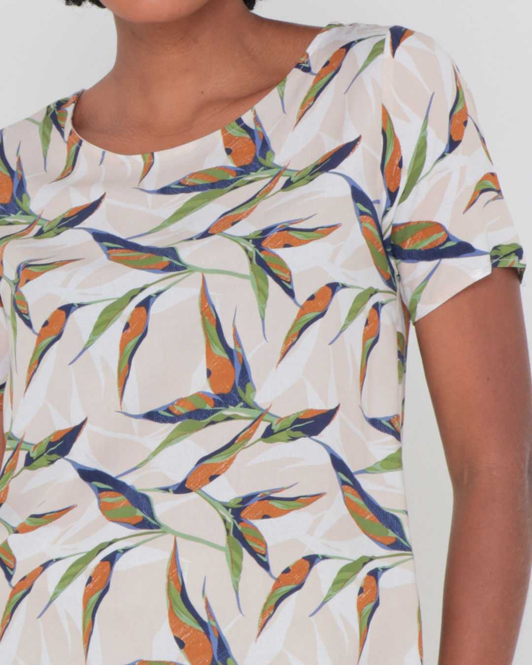 Blusa-9558-Viscose-Estampada-Mc---Bege-Floral