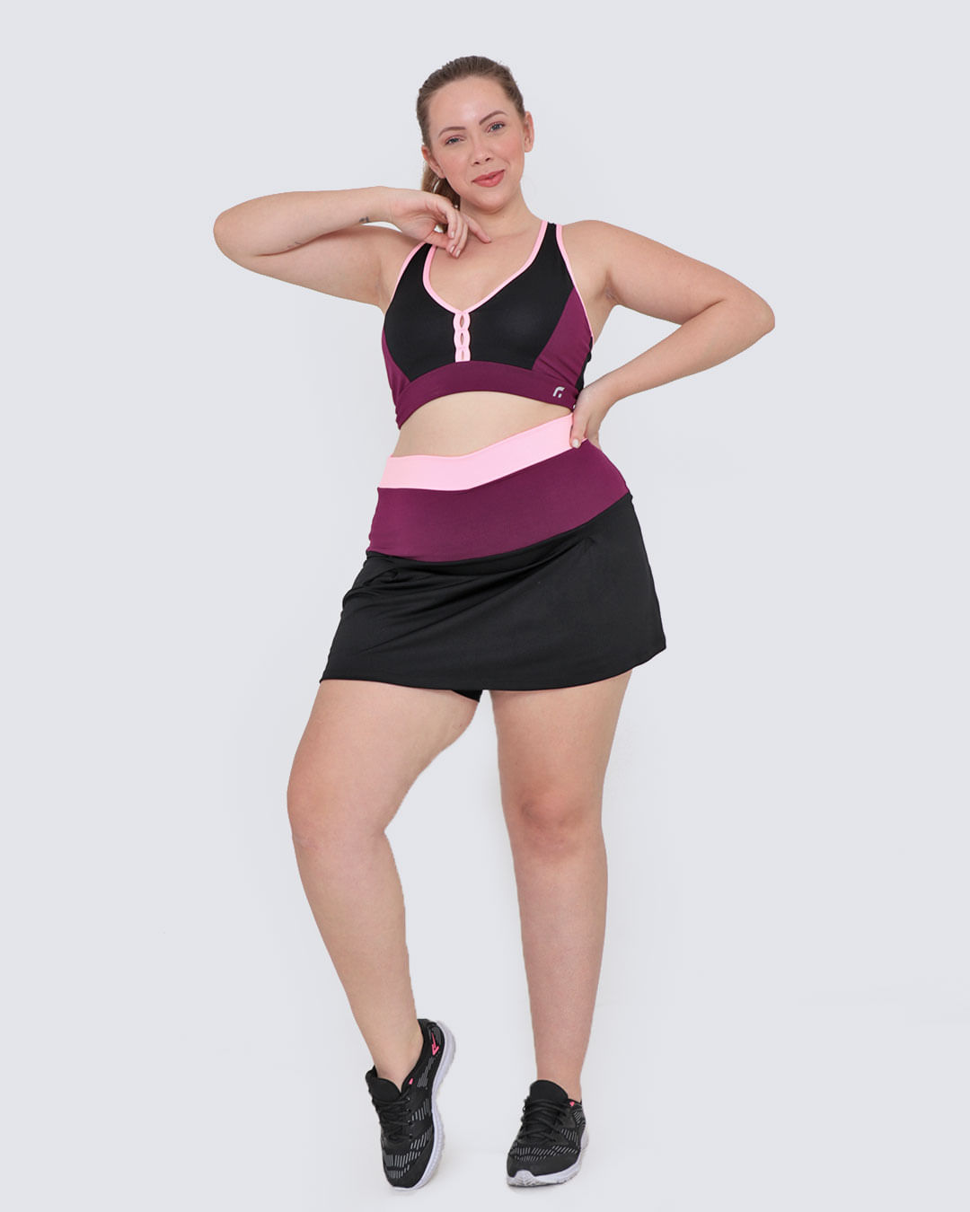 Short-Saia-7164-Plus-Com-Fenda---Preto-Outros