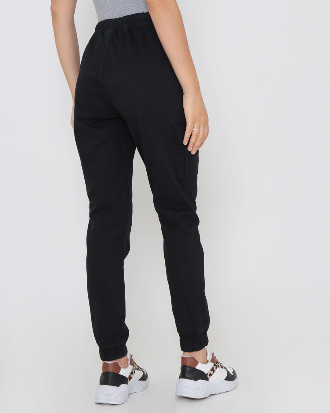 Calca-V18-827--Srj-Joggerfem-Ad---Preto