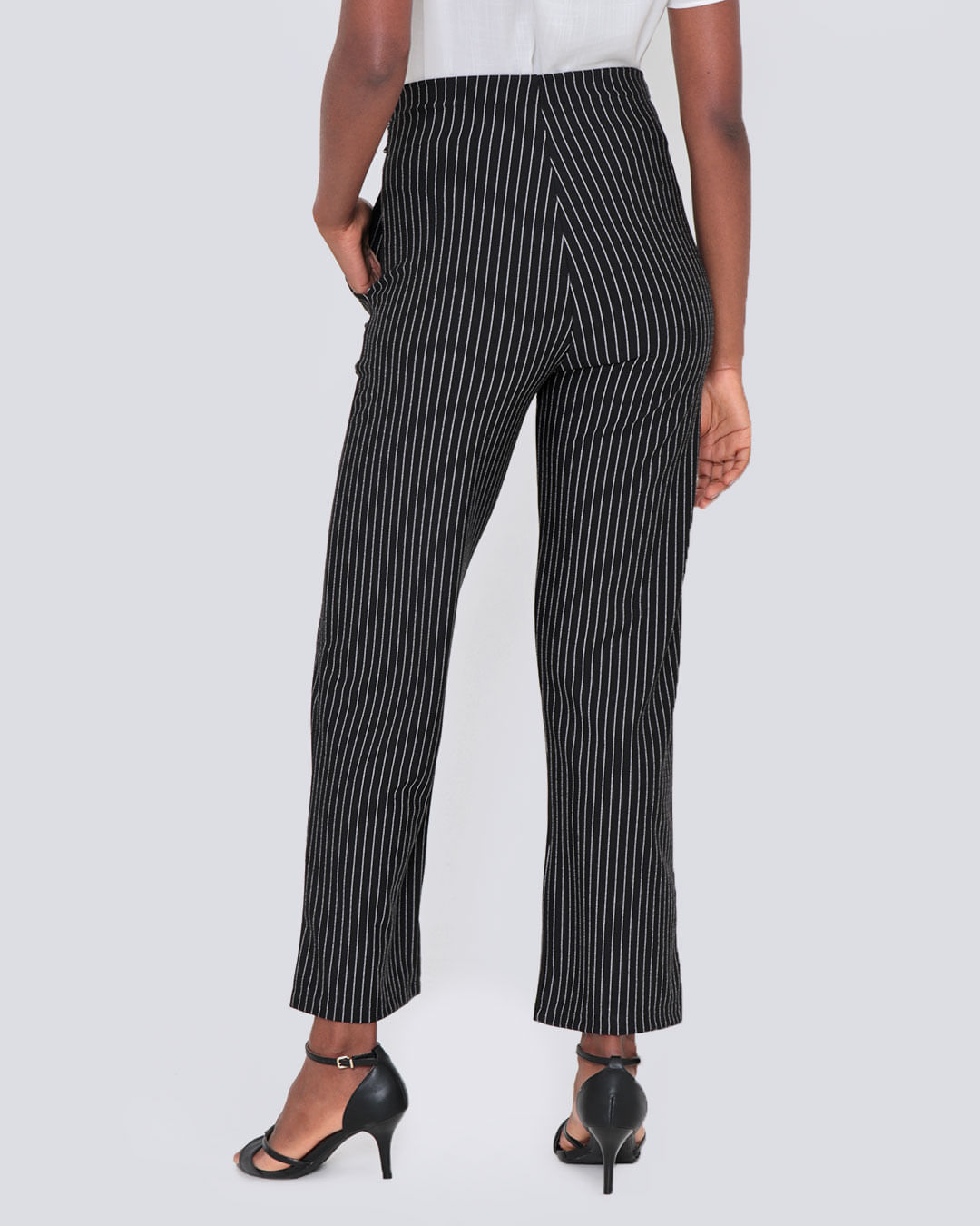 Calca-3984-Pantalona-Risca-Giz---Preto-Listrado