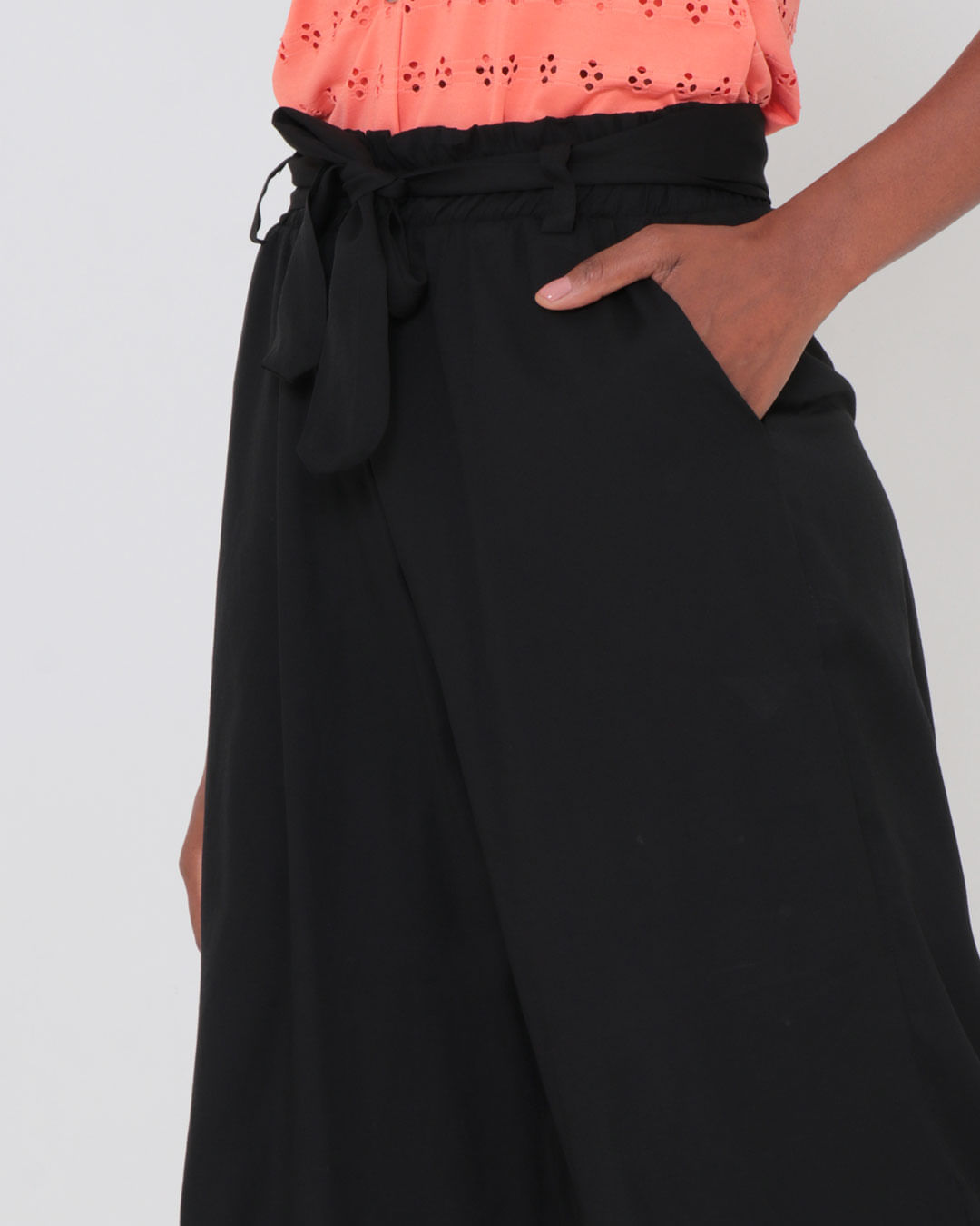 Calca-2022392-Pantalona---Preto