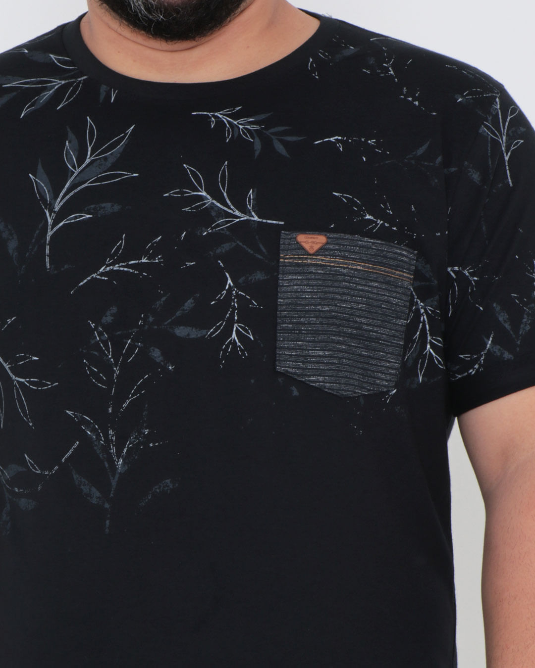 Camiseta-5b342-Est-Bolso-Plus---Preto