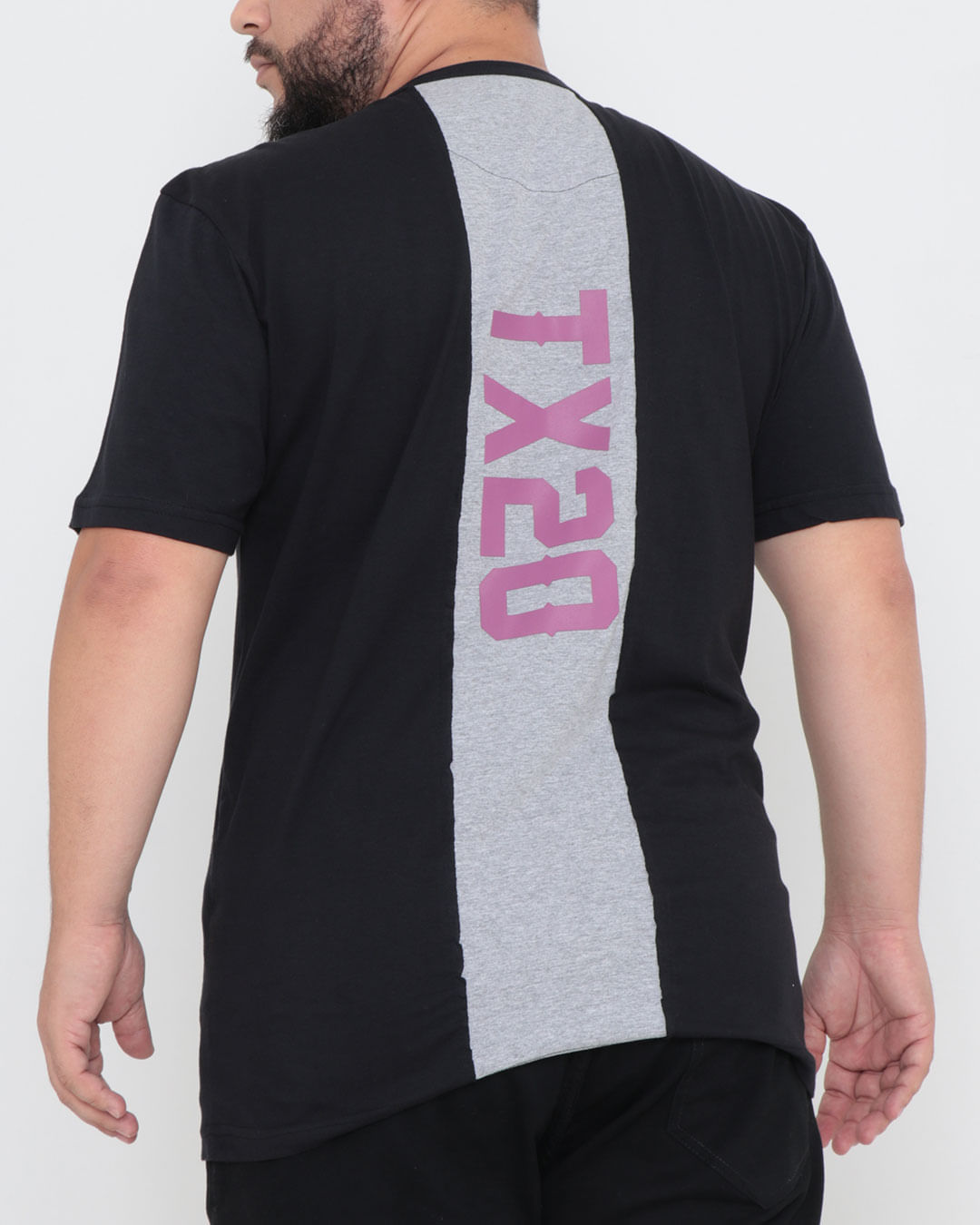 Camiseta-09787-Grafite-Estampada-Plus---Preto
