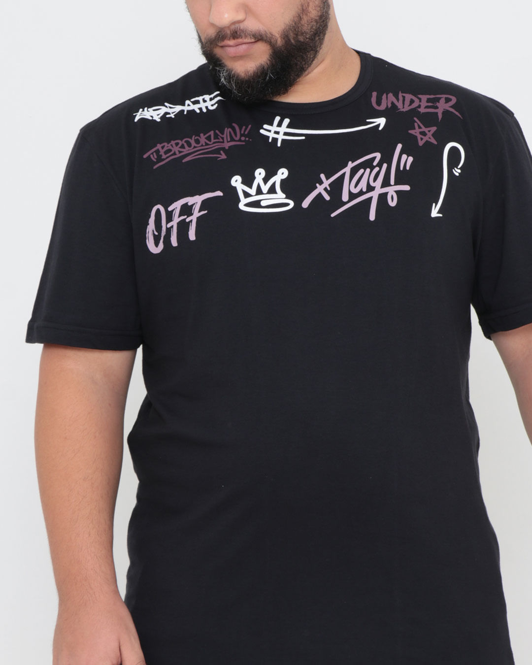 Camiseta-09787-Grafite-Estampada-Plus---Preto