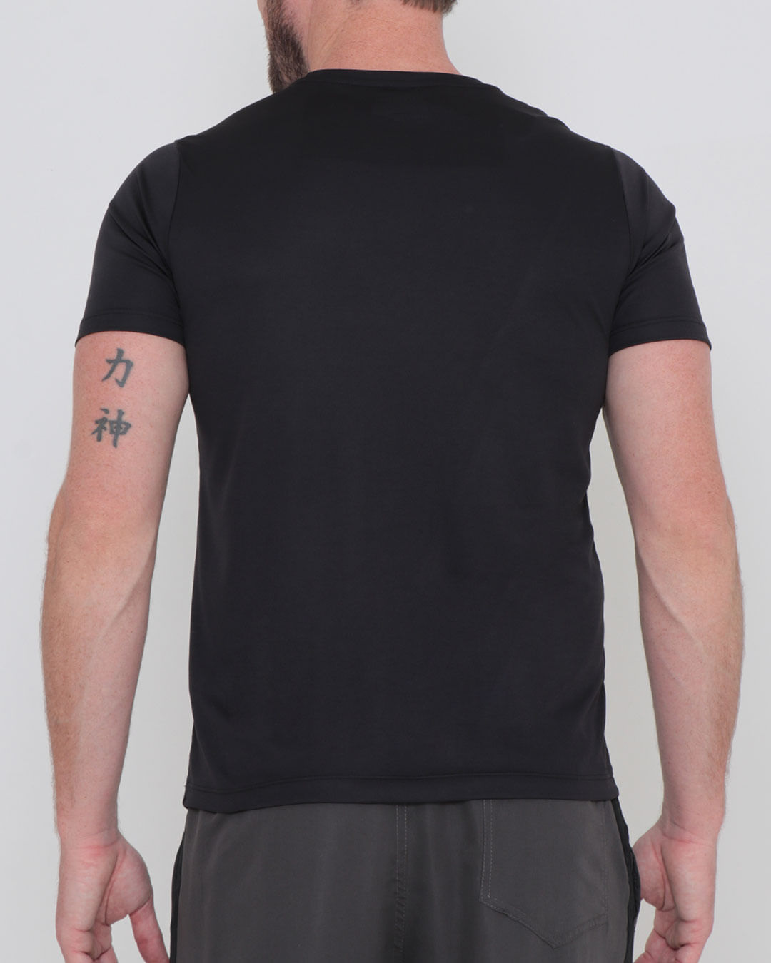 Camiseta-10070848-Est-Fron-Vies-Om---Preto