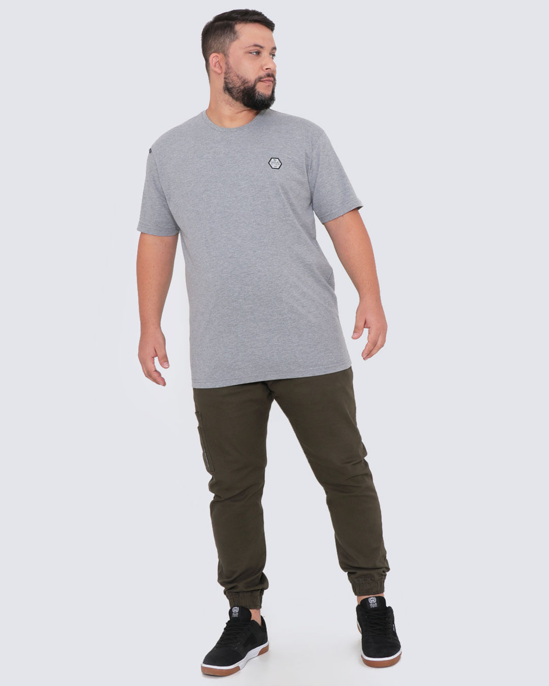 Camiseta-51180406-Dif-Gangster-Plus---Cinza-Claro