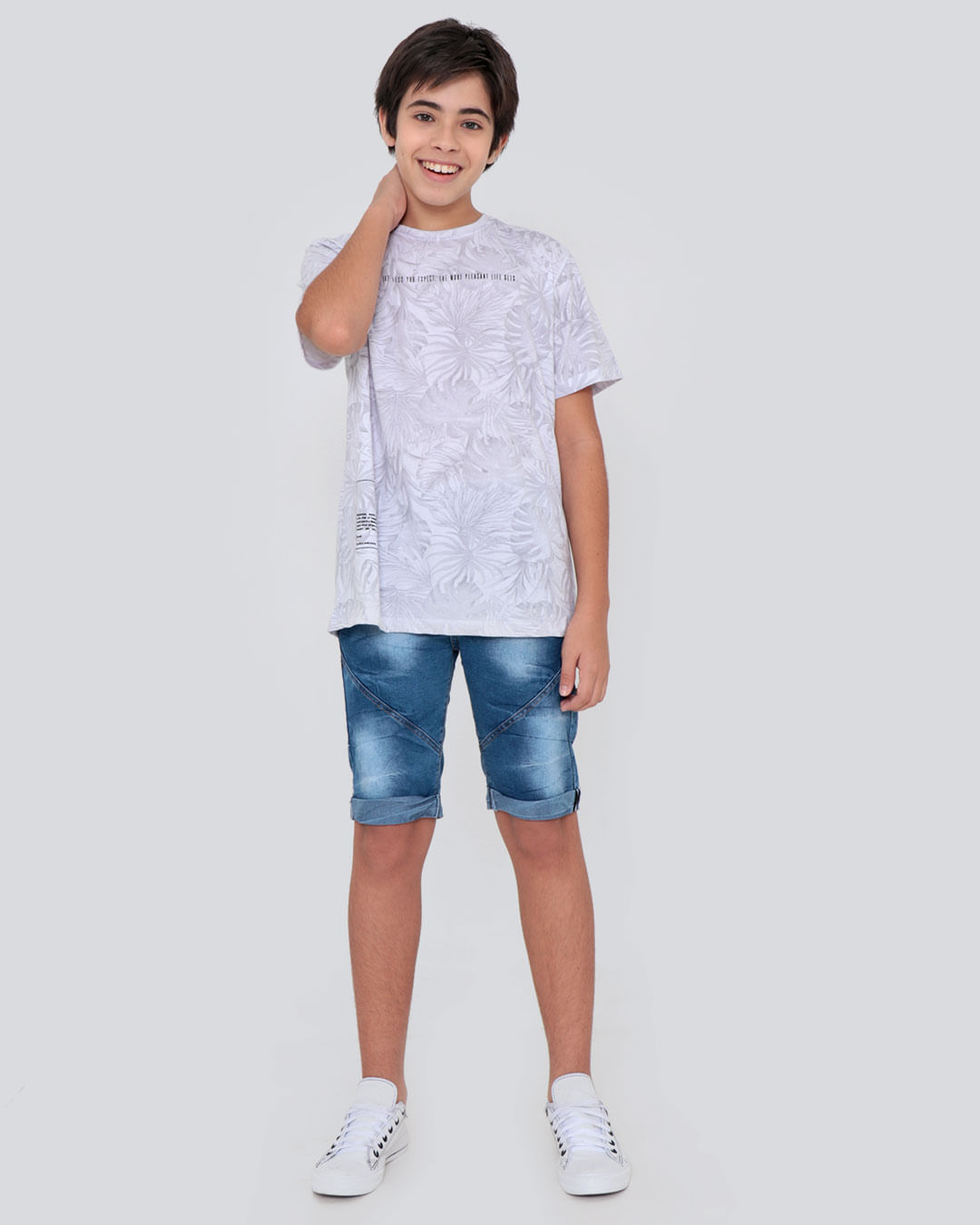 Camiseta-109561267-M1016-Tropical---Branco-Floral