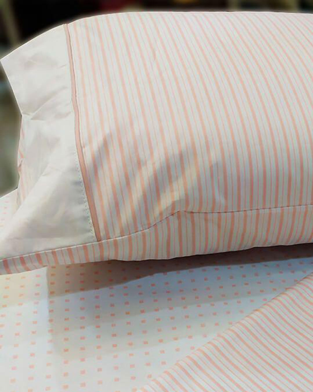 Jg-Cama-Solteiro-Essencial-Rosa---3-Pc---Branco-Listrado
