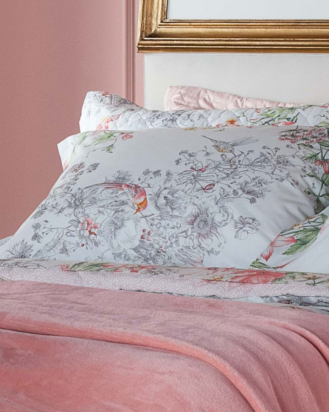 Jg-Cama-King-Size-Isabelle---4-Pc---Branco-Floral