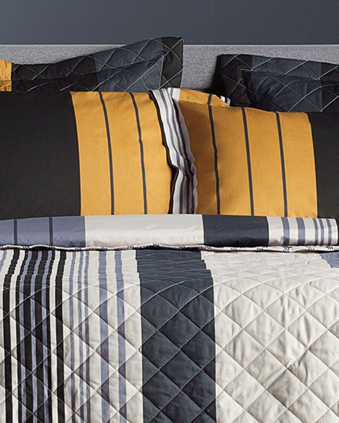Jg-Cama-King-Size-Metropolitan---4-Pc---Cinza-Listrado